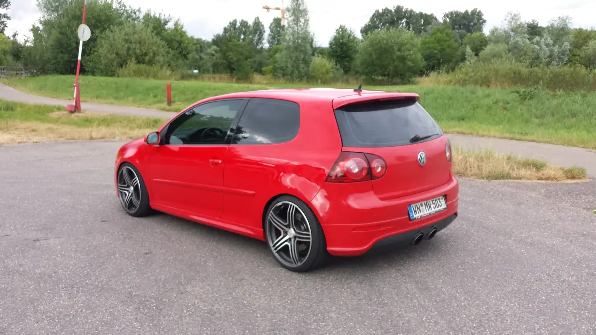 Golf R32 – Bild 2 von 2